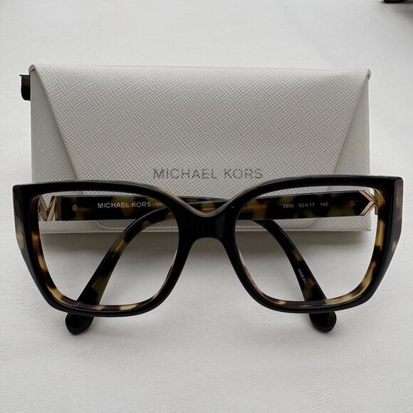 Michael Kors Frames No Lens. Case and clean cloth included - Picture 1 of 4